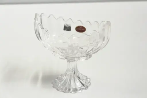 کشکول پایه دار جنووا 